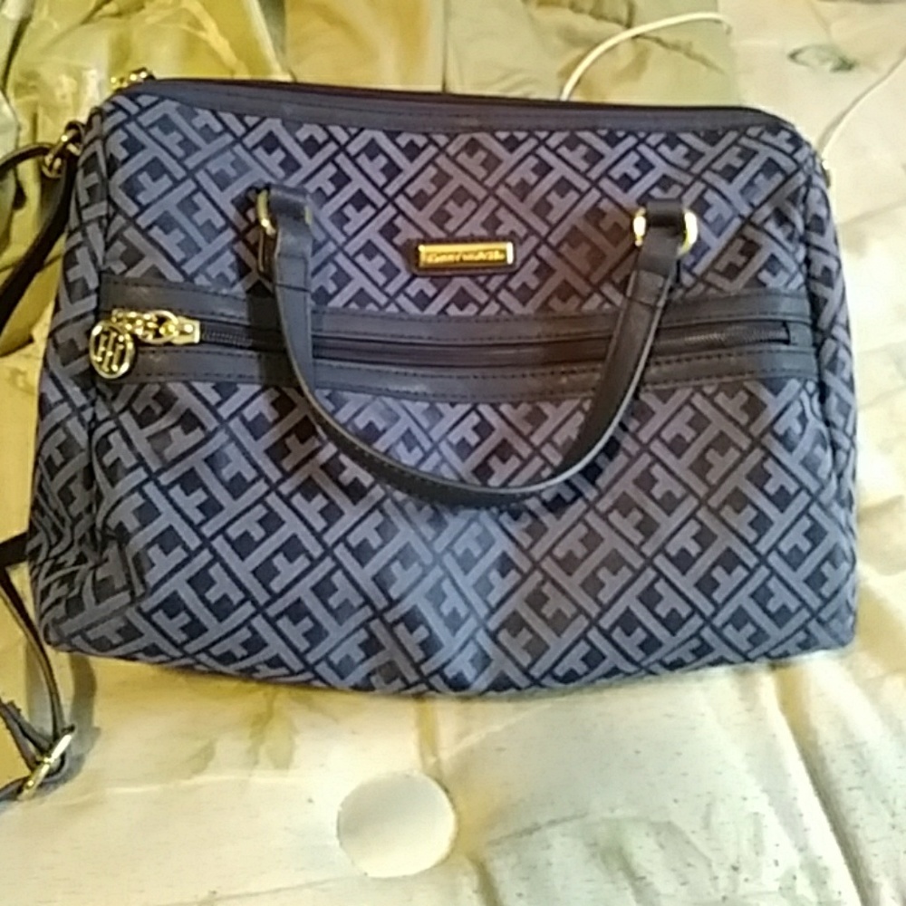 Tommy hilfiger bag